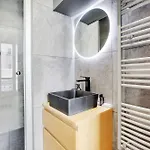 Ferienhaus Charming For 2p - Near Parc Monceau Paris